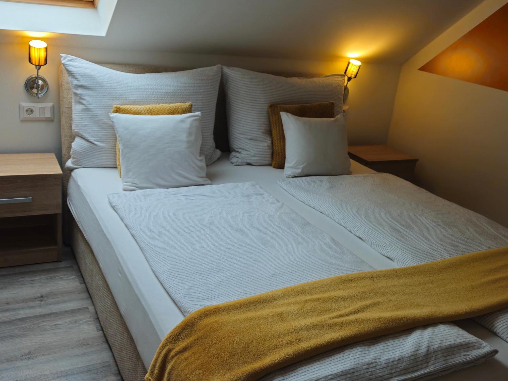 Eva Apartman Heviz Bagian luar foto