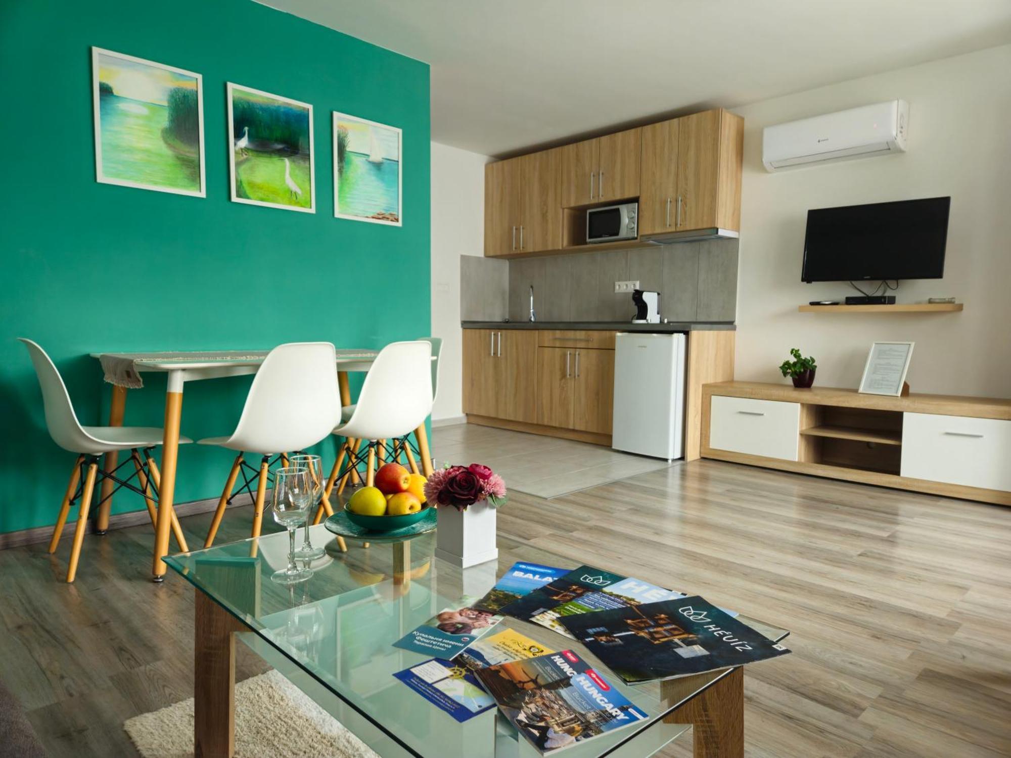 Eva Apartman Heviz Bagian luar foto